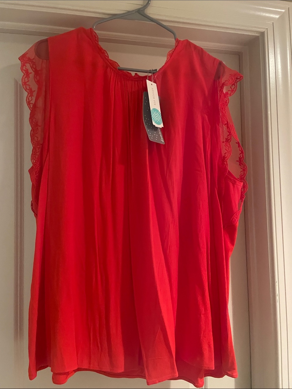 Daniel Rainn Red Lace-Trim Sleeveless Blouse